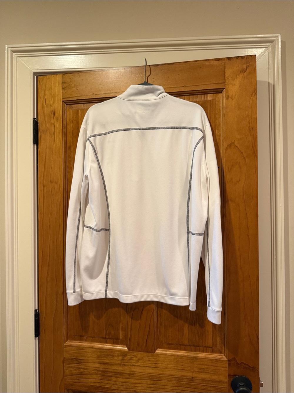 Columbia White Quarter-Zip Pullover with Black Logo - Picture 4 of 4